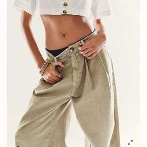 FREE PEOPLE ADDY CHINO PANT (ALMOND MILK)
